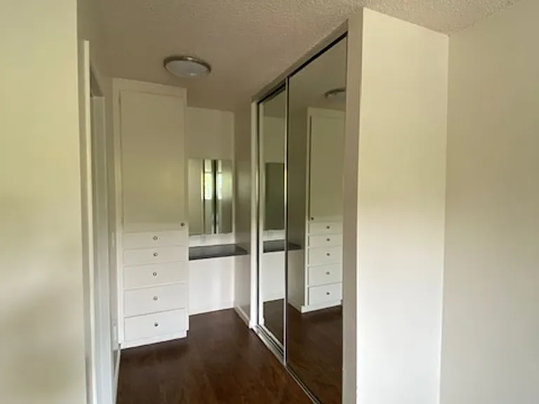 Vista Capri Apartments in Kearny Mesa — Photo 11