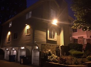 201 Madaline Dr, Avenel, NJ