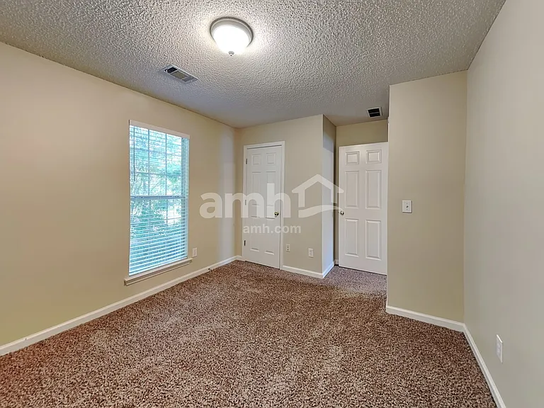 4020 Angels Dr — Photo 17