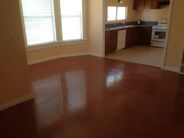 607 N Summit Ave, Pasadena, CA 91103