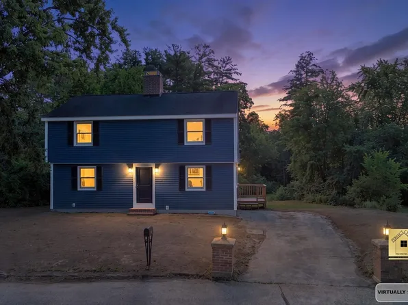 39 Palisade Drive, Nashua, NH 03062