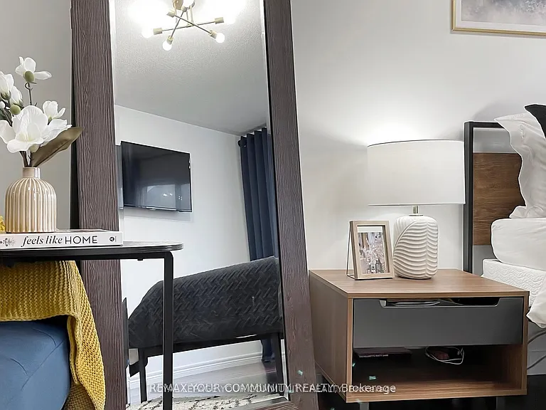 52 Four Seasons Cres — Photo 21