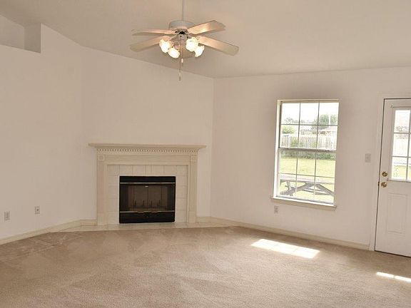 3rd image of 2304 Orion Lake Dr