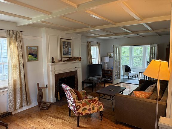 2nd image of 114 Beechwood Ave