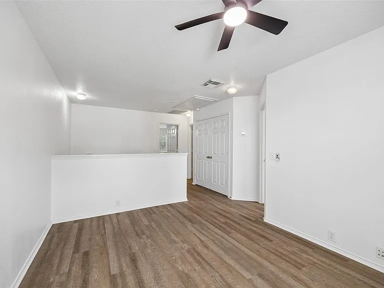 3418 Glenmore Meadow Dr — Photo 12