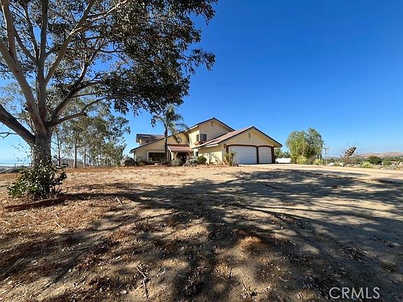 2nd image of 16770 Rocky Glen Rd
