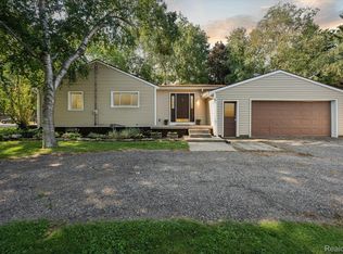 1857 Maple St, Holt, MI 48842