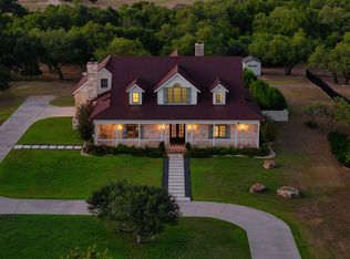 148 Trailmaster Cir, Driftwood, TX 78619