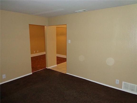 2nd image of 2211 Loyce Dr