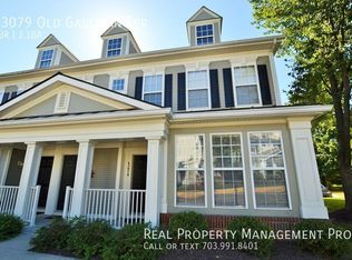 43079 Old Gallivan Ter, Ashburn, VA 20147