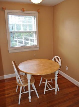 4th image of 2939 Fleetwood Ave SW