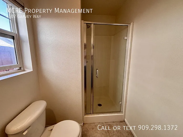 4102 Garvey Way — Photo 16