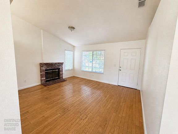 2nd image of 1620 Rodeo Way
