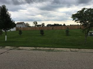 3 Hunting Trail Ave, Quincy, MI 49082