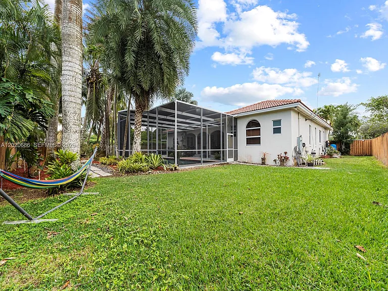 24225 SW 198th Ave — Photo 43