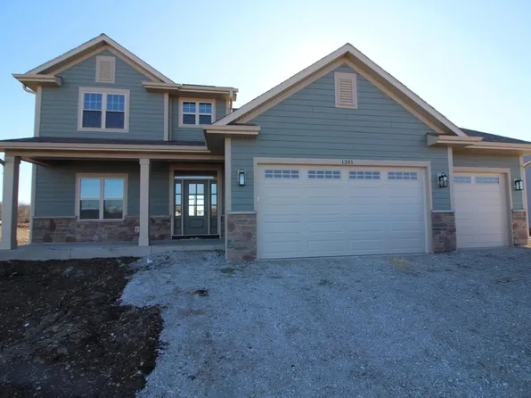 1241 Valley Hill LANE, Union Grove, WI 53182