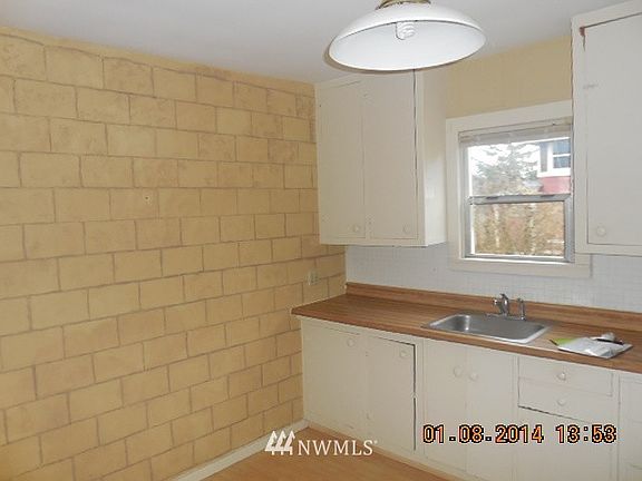 2nd image of 3616 Norton Avenue