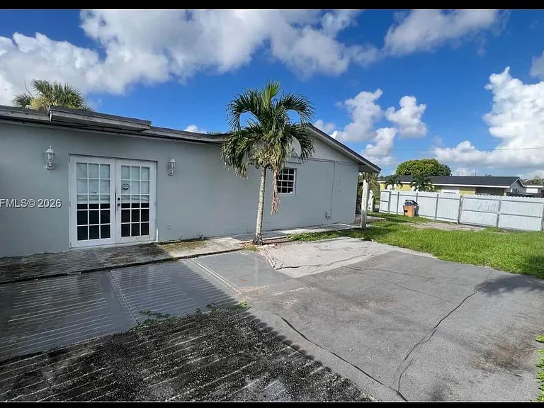 17201 NW 53rd Ave #1 — Photo 18