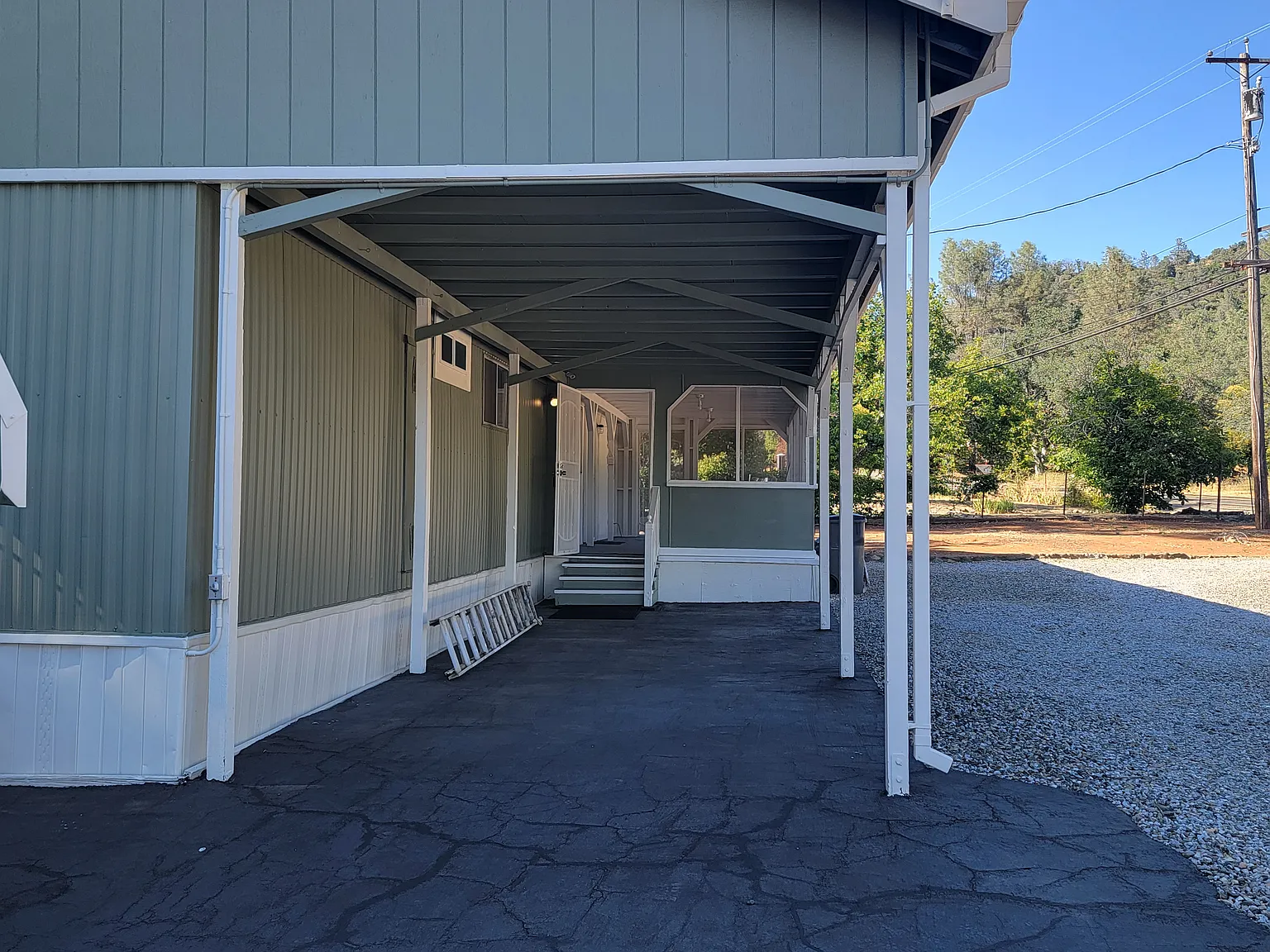 2 bed, 900 sqft, $1,450 — Photo 3