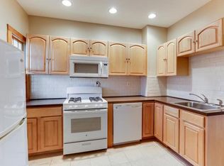 611 16th St E #1, Minneapolis, MN 55404