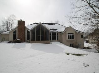 10906 Monte Vista Ct, Fort Wayne, IN