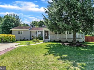5722 Larpin Ln, Alexandria, VA 22310