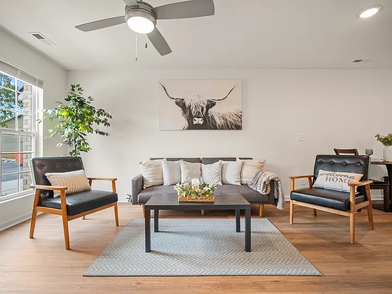 404 Beech St #1 — Photo 8