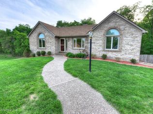 3419 Chadwood Dr, New Albany, IN 47150