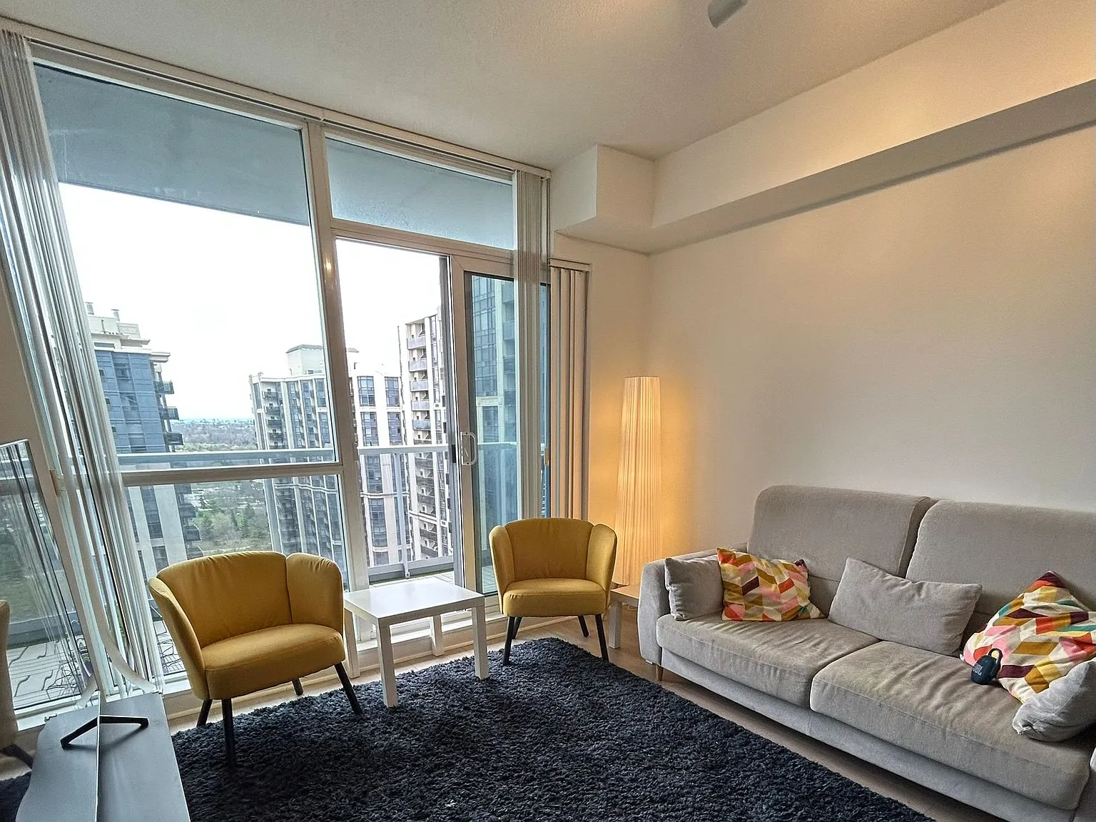2 bed, $2,600 — Photo 4