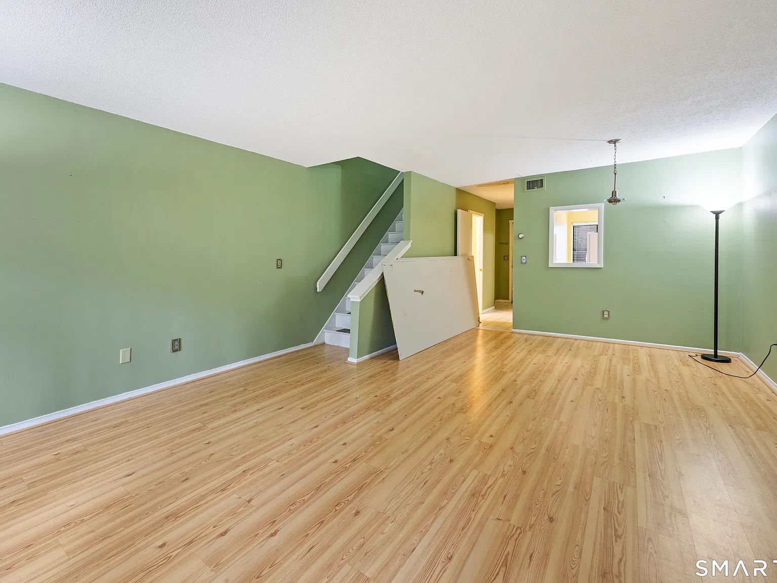 2 bed, 1.5 bath, 1118 sqft, $2,400 — Photo 4