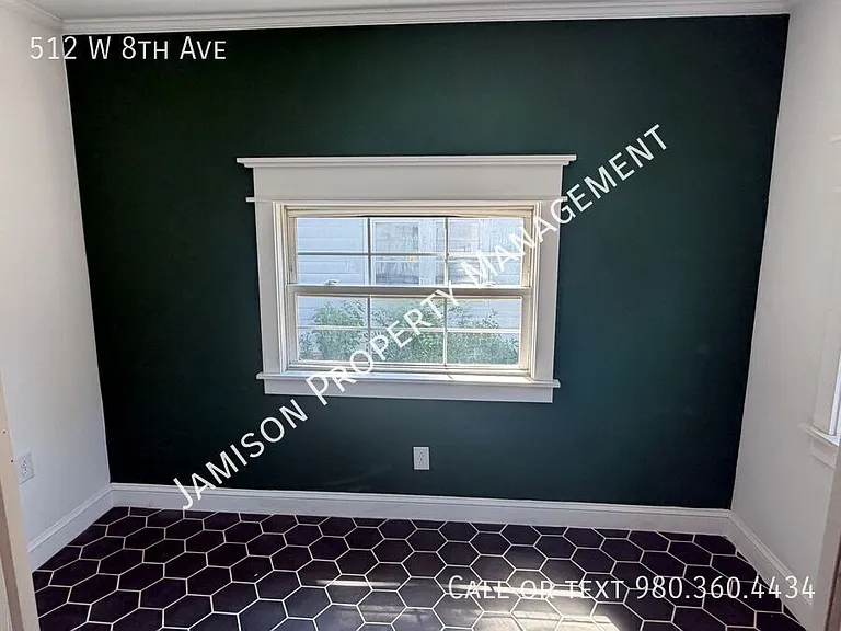 512 W 8th Ave — Photo 5