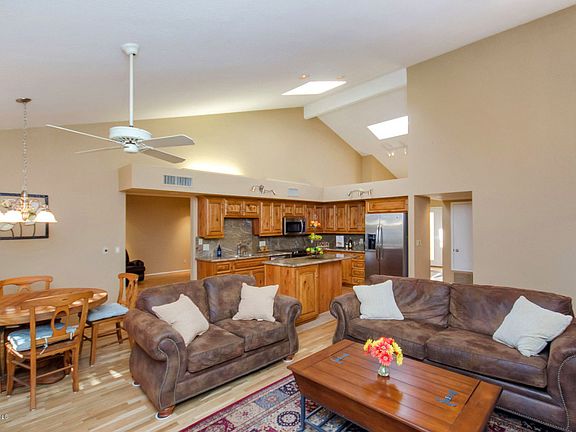 5th image of 8909 N 82nd St