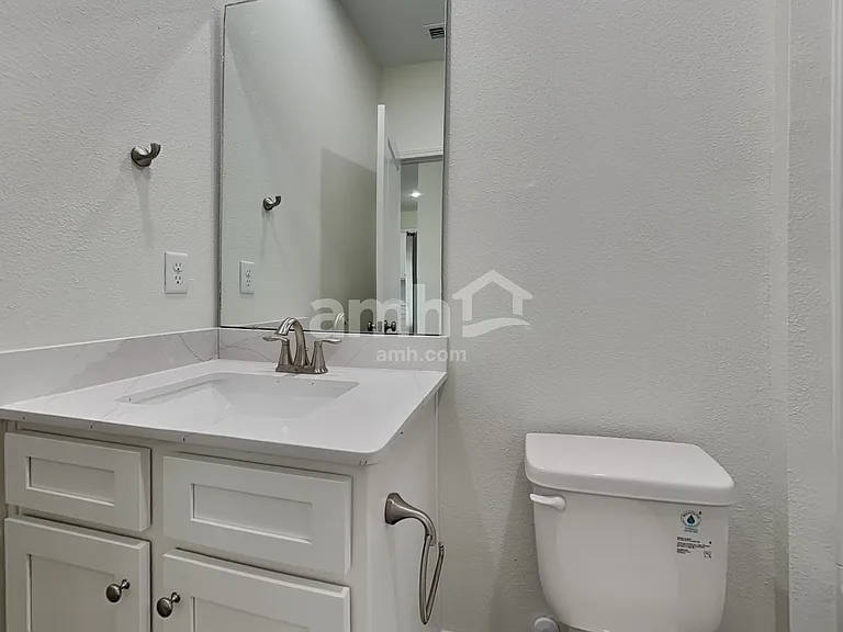 11440 Bay Hill Cir — Photo 17