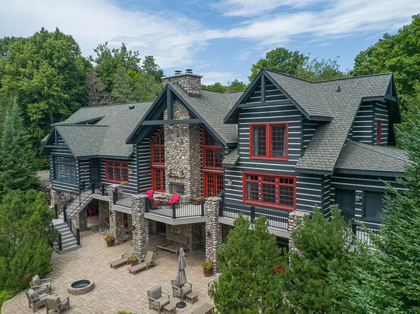 2943 Poor Lake Rd, Watersmeet, MI 49969