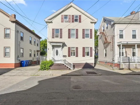 12 Quince St, Providence, RI 02905