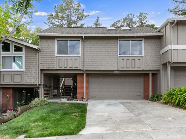 22990 Cricket Hill Rd, Cupertino, CA 95014