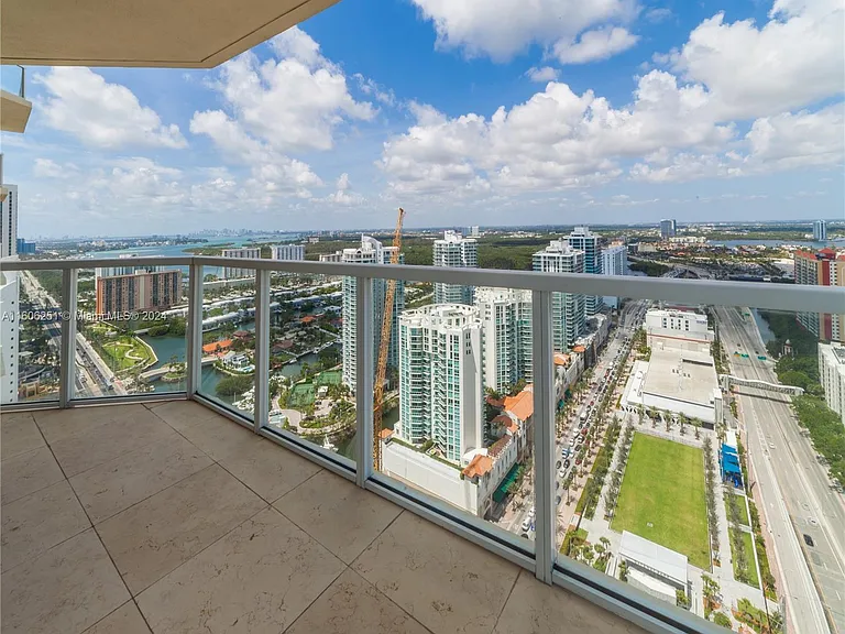16699 Collins Ave #3707 — Photo 9