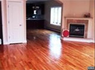 277 Knox Ave #B, Cliffside Park, NJ 07010
