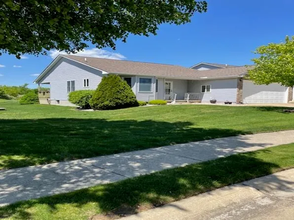 4416 Springbrook Dr, Swartz Creek, MI 48473