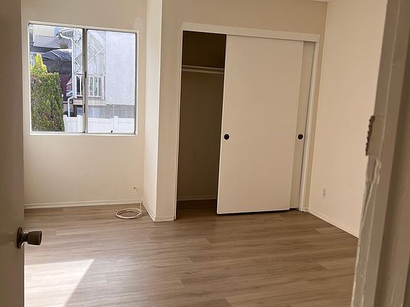 5th image of 3205 S Shasta Cir S #104