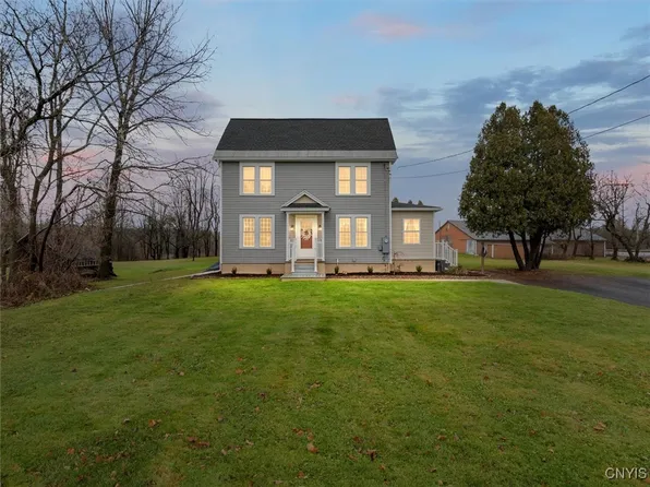 5695 Westmoreland Rd, Whitesboro, NY 13492