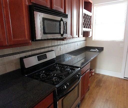 4th image of 3449 N Wolcott Ave #18493