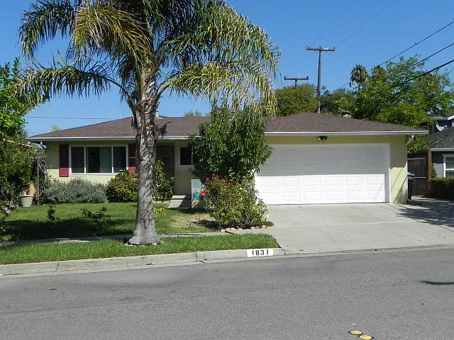 1837 Laurinda Dr photo 1