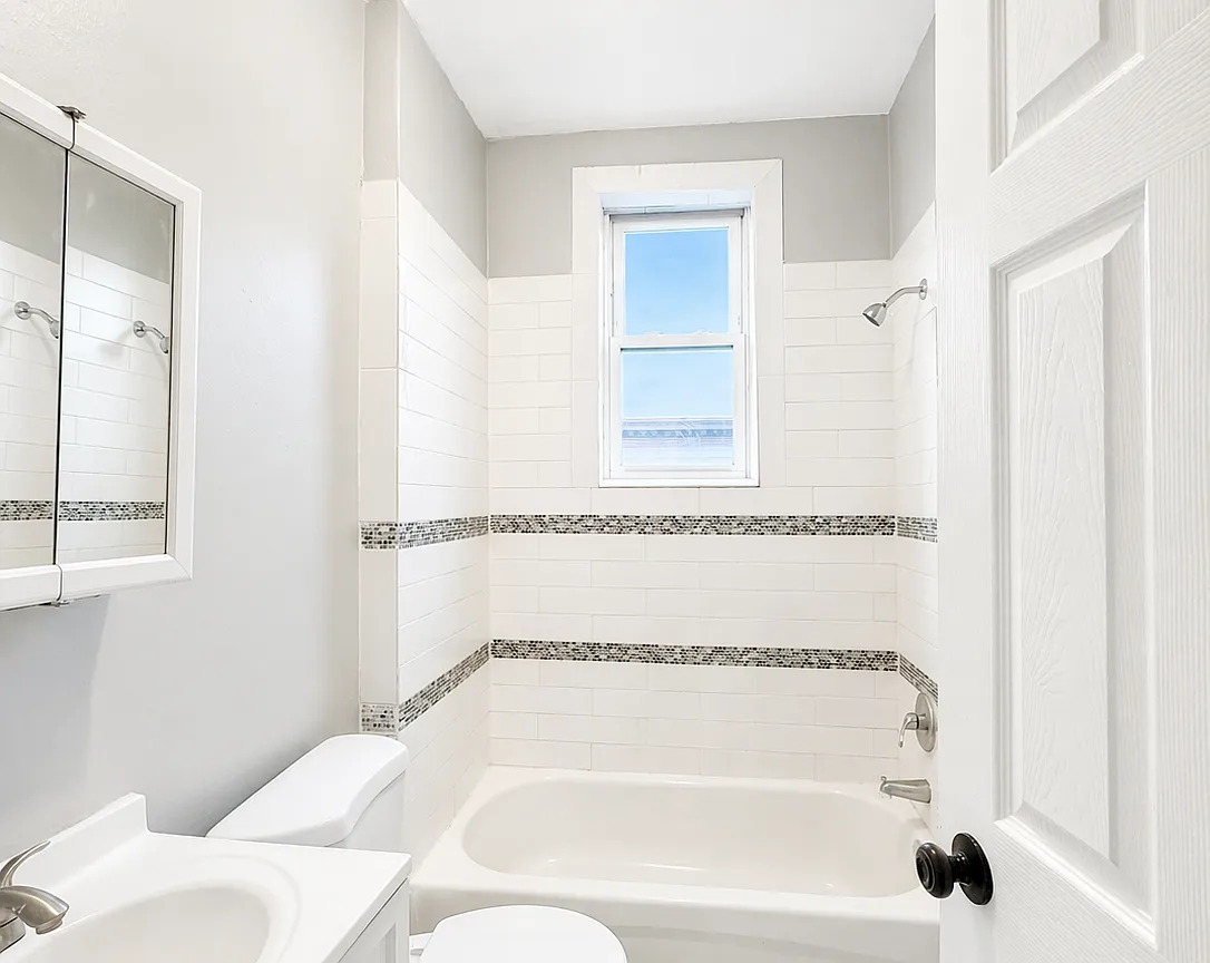 233 Littleton Ave #11 — photo 7 of 14