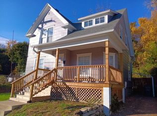 1822 Domanik Dr, Racine, WI 53404