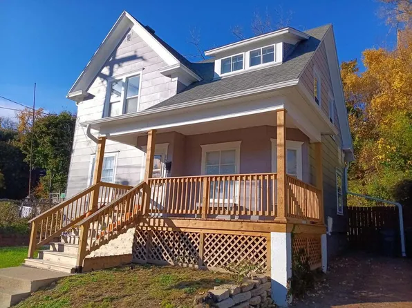 1822 Domanik DRIVE, Racine, WI 53404