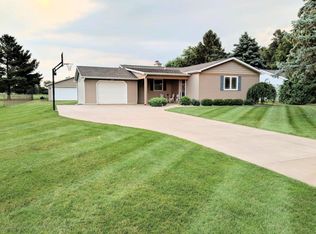 1267 Flanders Rd, Charlotte, MI 48813