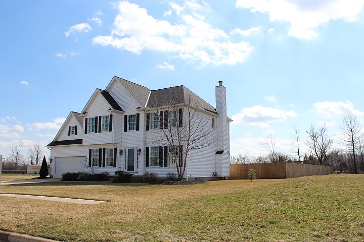 1st image of 273 Reserve Ave