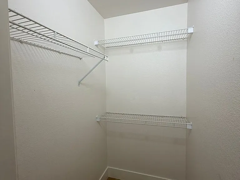 5004 Elm Grove Dr — Photo 24