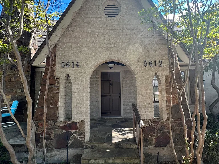5612 Martel Ave — Photo 2